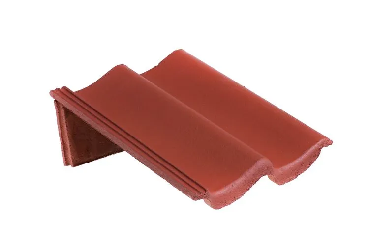 Tuile chaperon Sneldek rouge 70°